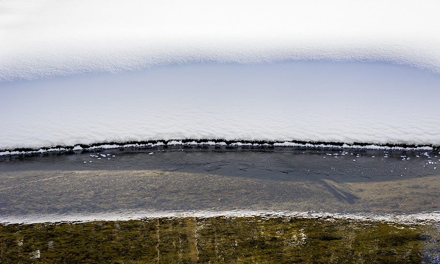 Photograph by Peter Vanderwarker